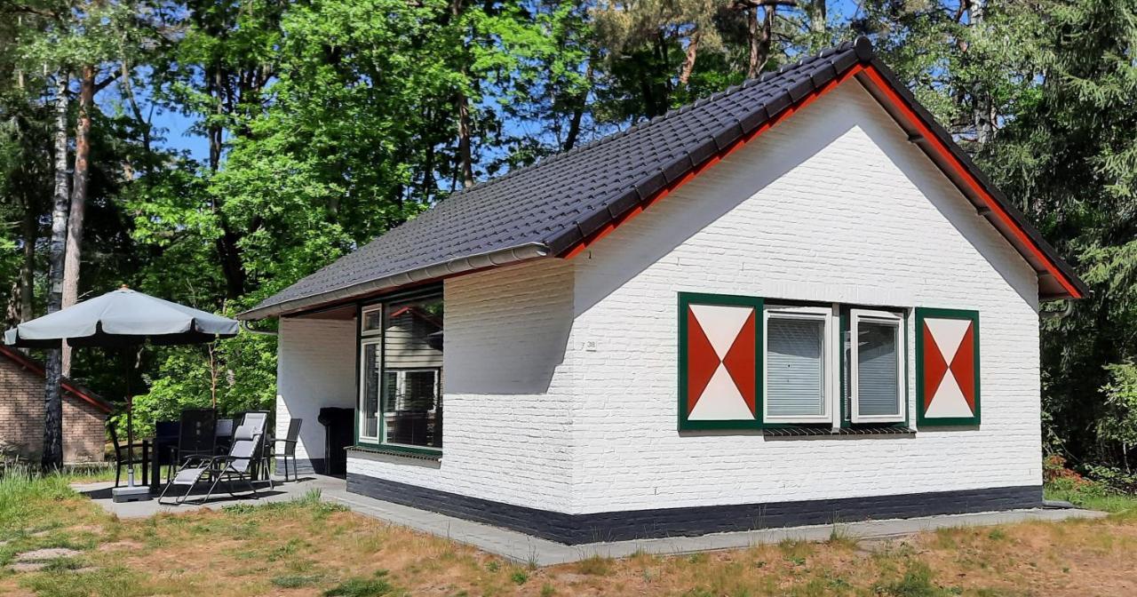 Bungalow, Vrijstaand, Het Vosseven Nr 38 Stramproy Exterior foto